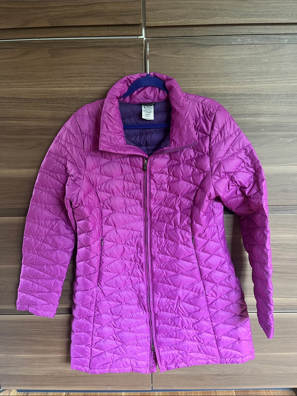 Patagonia Fiona Parka in Fuscia EUC XL